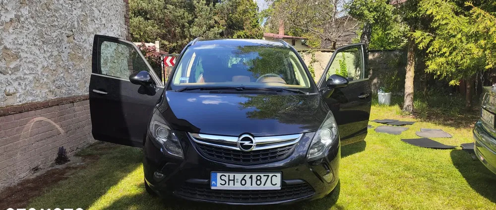 Opel Zafira cena 29000 przebieg: 254200, rok produkcji 2013 z Chorzów małe 79